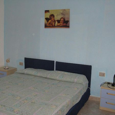 Borgo Spiaggia איזולה רוסה מראה חיצוני תמונה