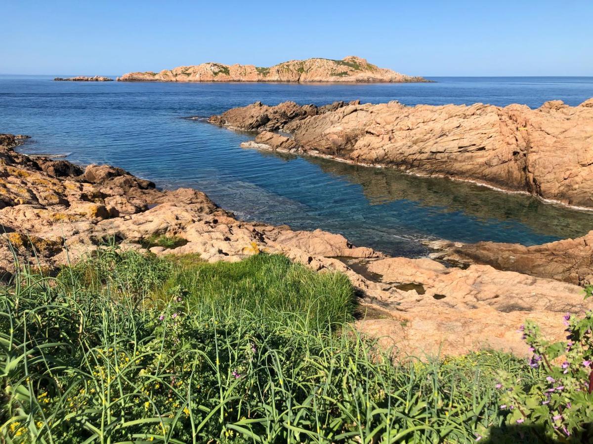 Borgo Spiaggia איזולה רוסה מראה חיצוני תמונה
